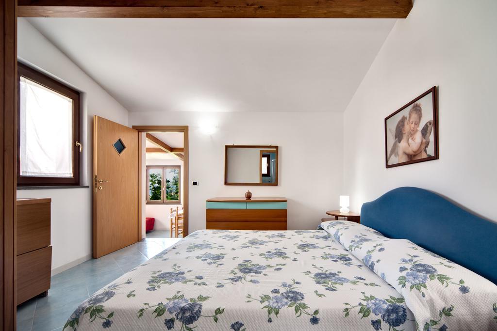 Matisse Nerano By Gocce Apartment Marina del Cantone ภายนอก รูปภาพ