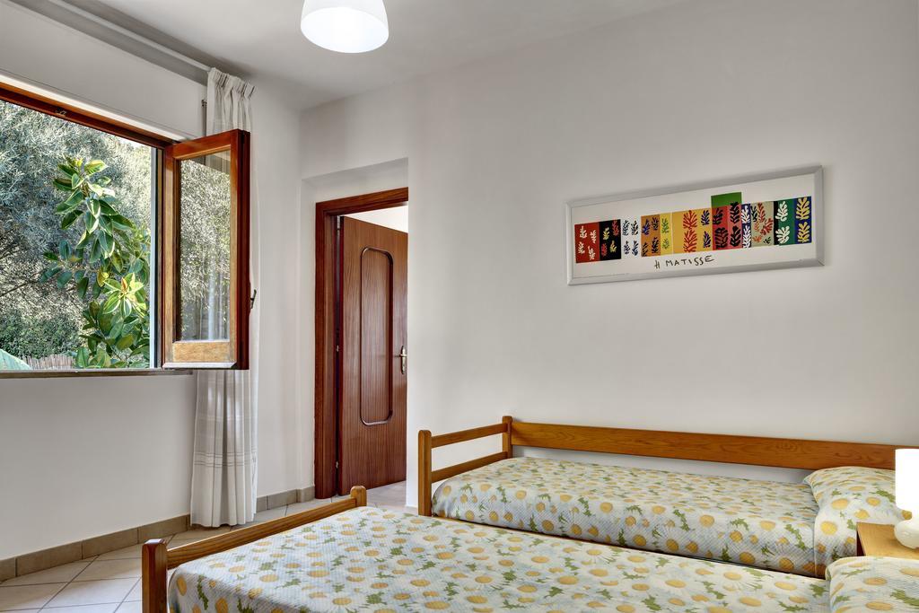 Matisse Nerano By Gocce Apartment Marina del Cantone ห้อง รูปภาพ