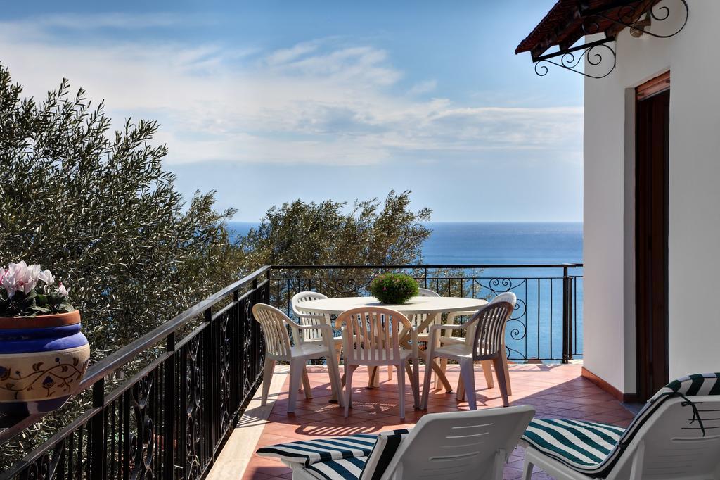 Matisse Nerano By Gocce Apartment Marina del Cantone ห้อง รูปภาพ
